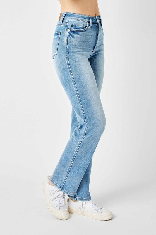 Julia TC Straight Jean