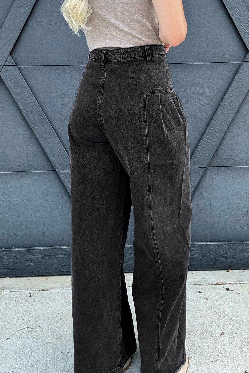 Pleated Wide Leg Denim Pant
