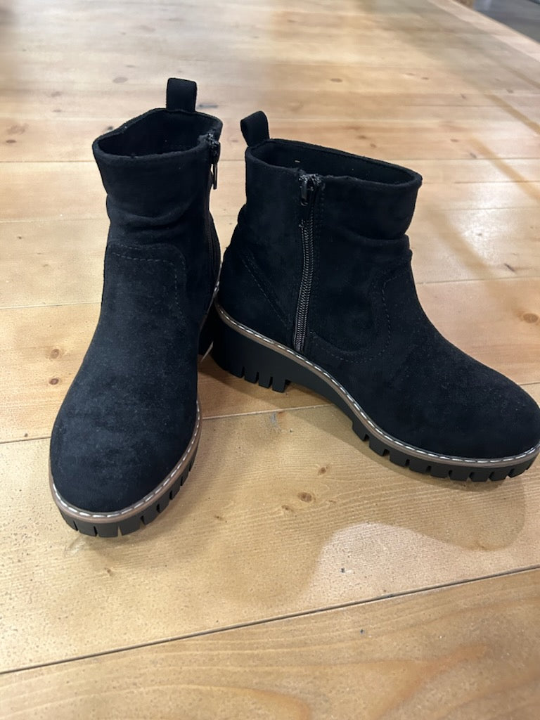 Dashing Black Bootie - sale