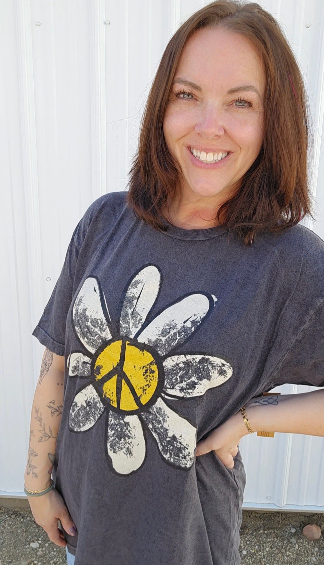 Vintage Daisy Tee