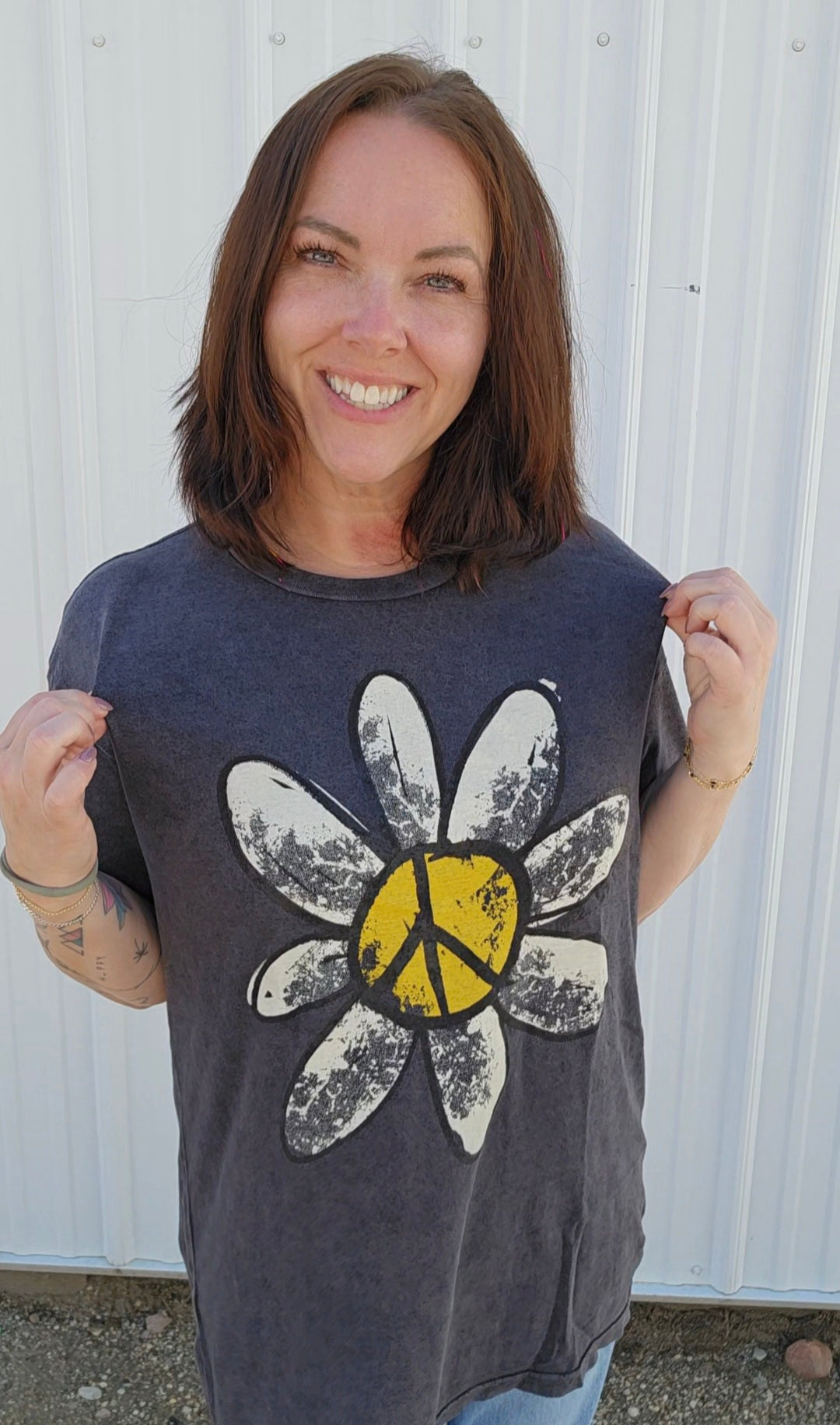 Vintage Daisy Tee