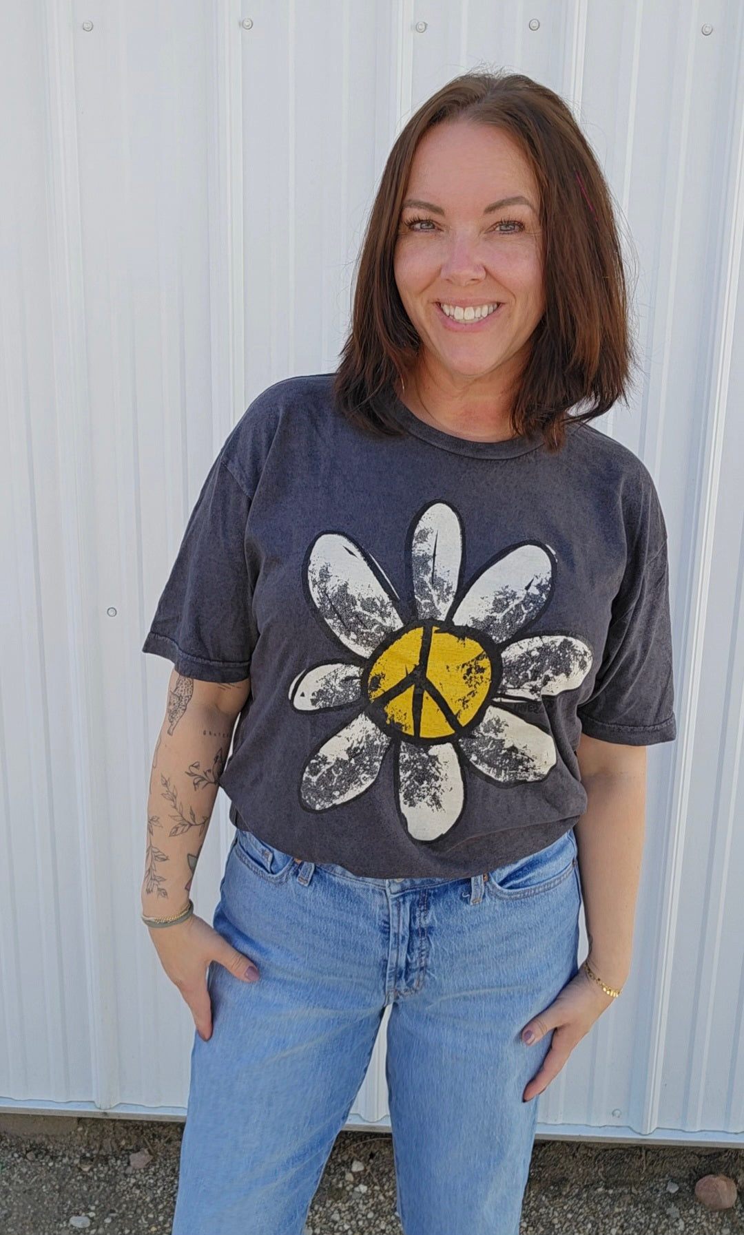 Vintage Daisy Tee