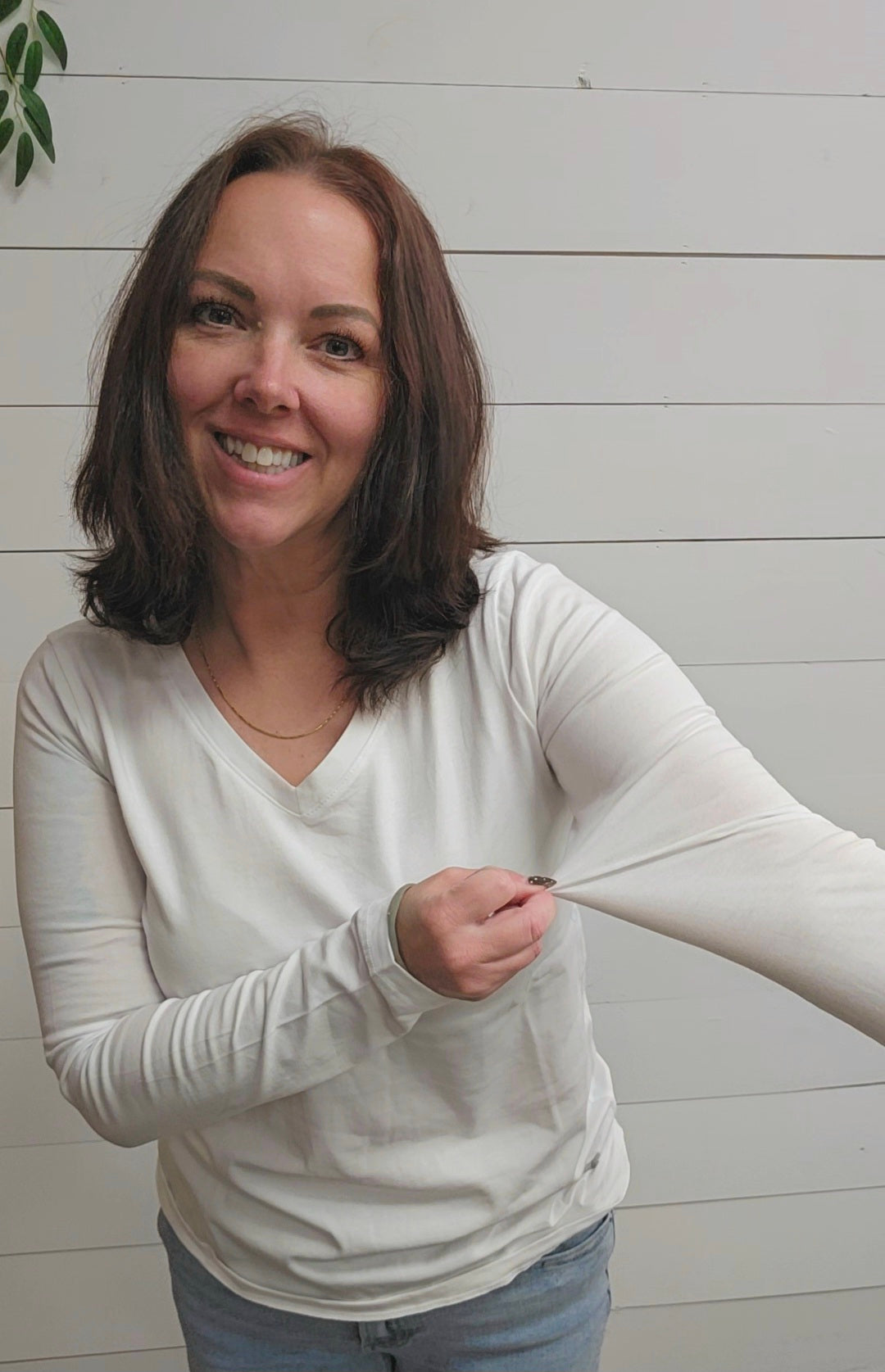 Basic V-Neck Long Sleeve Top