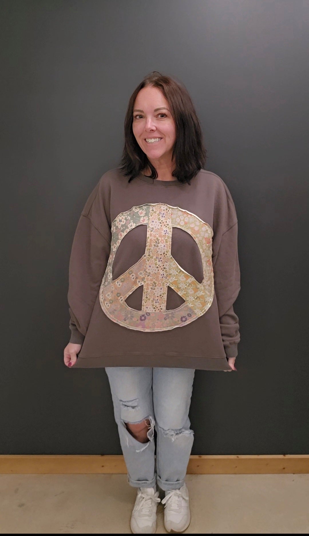 Peace Applique Sweatshirt