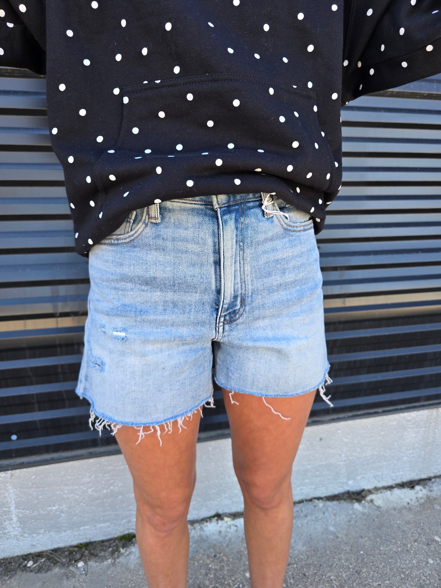 Kylie HS Distressed Short
