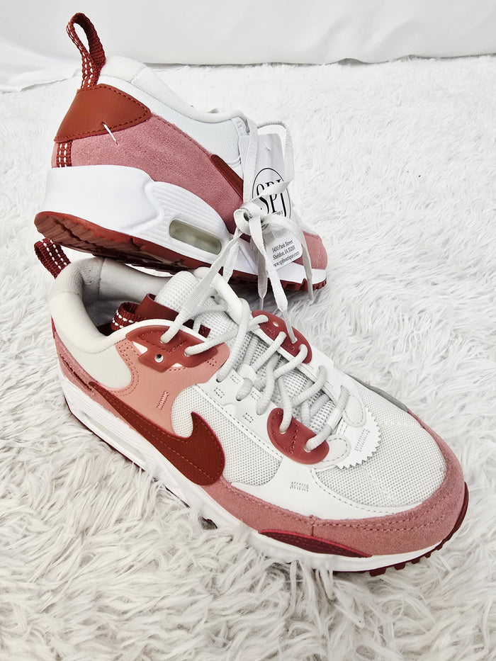 Nike Futura Sneaker