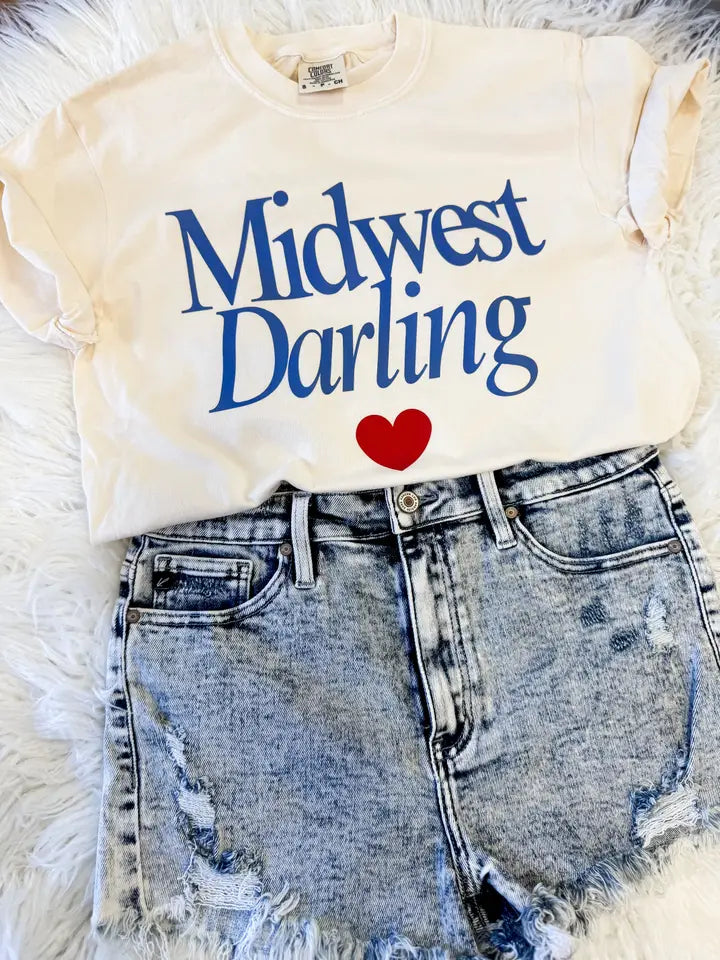 Midwest Darling Tee