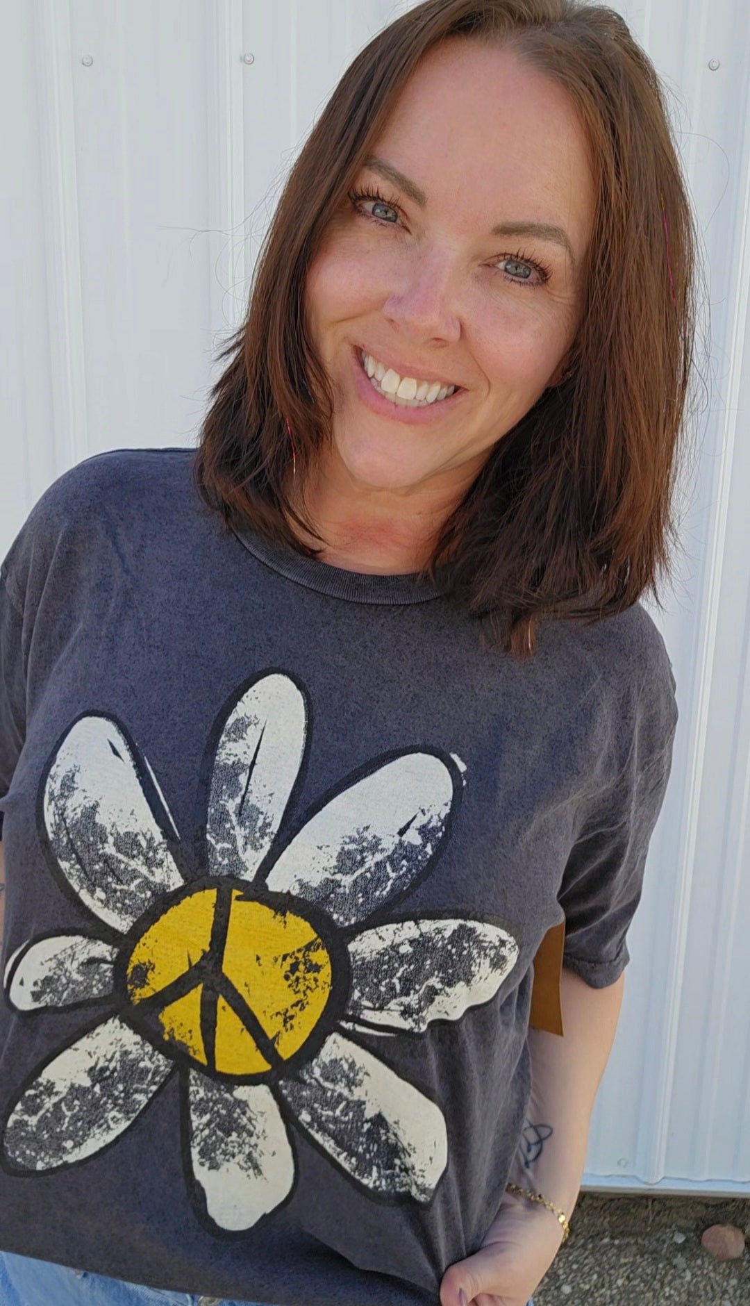 Vintage Daisy Tee