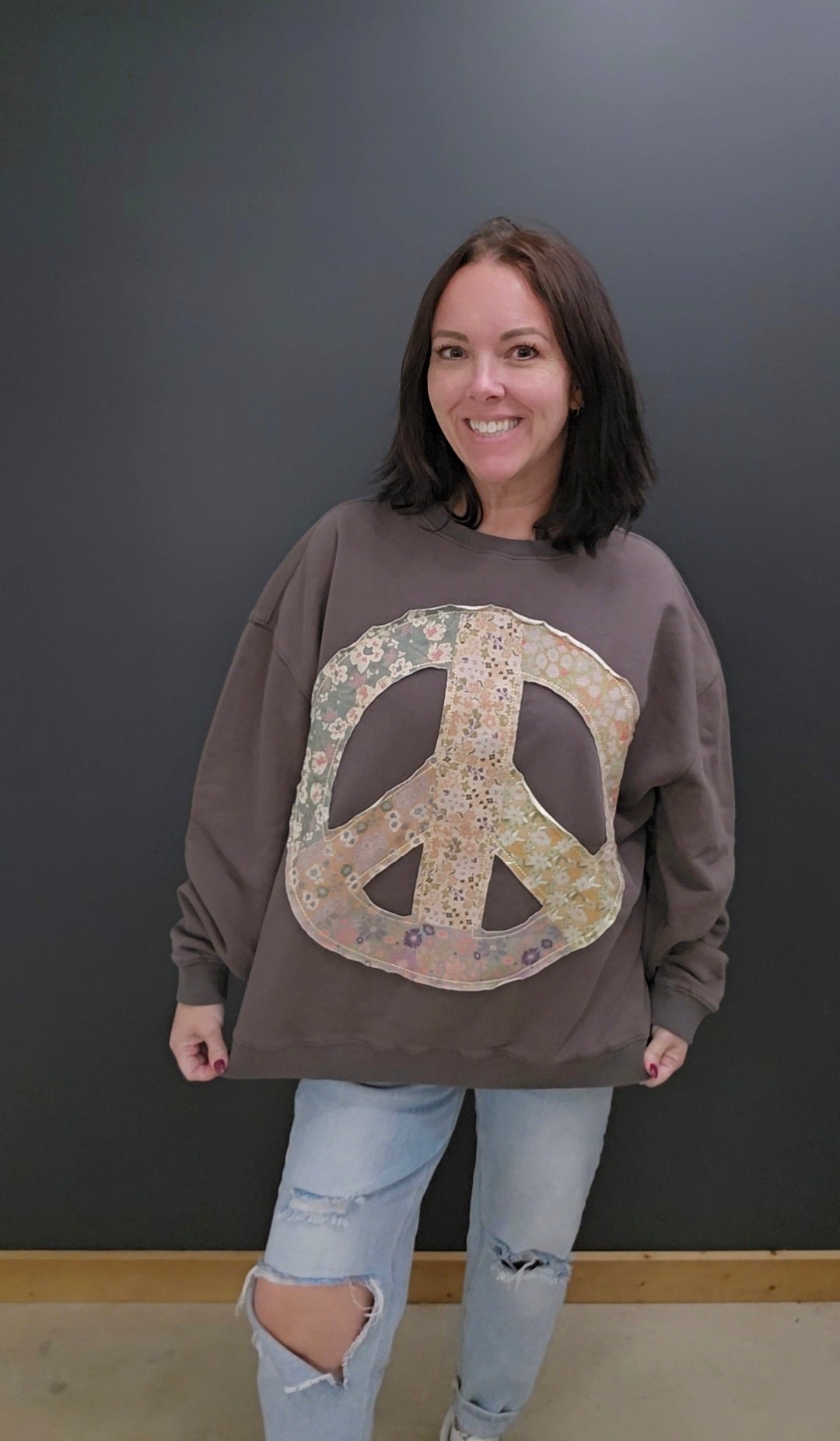 Peace Applique Sweatshirt
