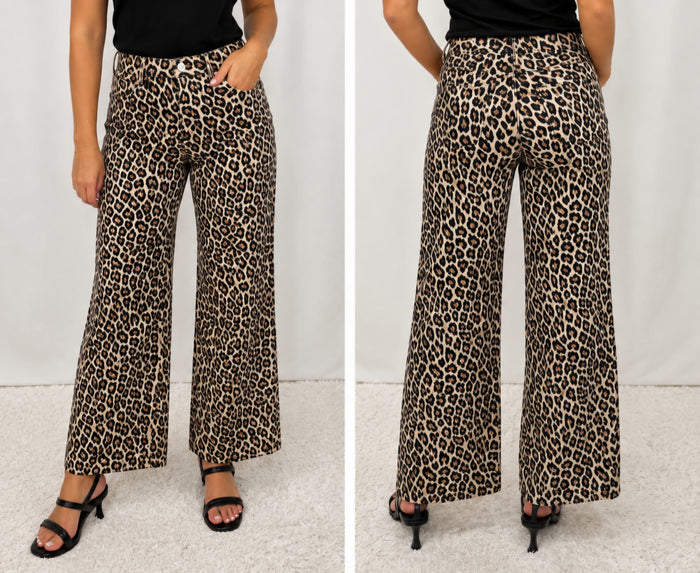 Lizy Leopard Jean