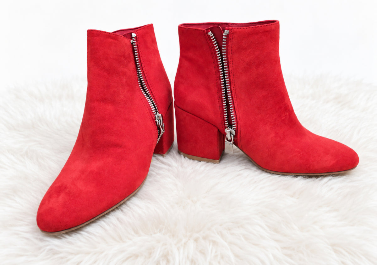 DV Red Bootie NWT