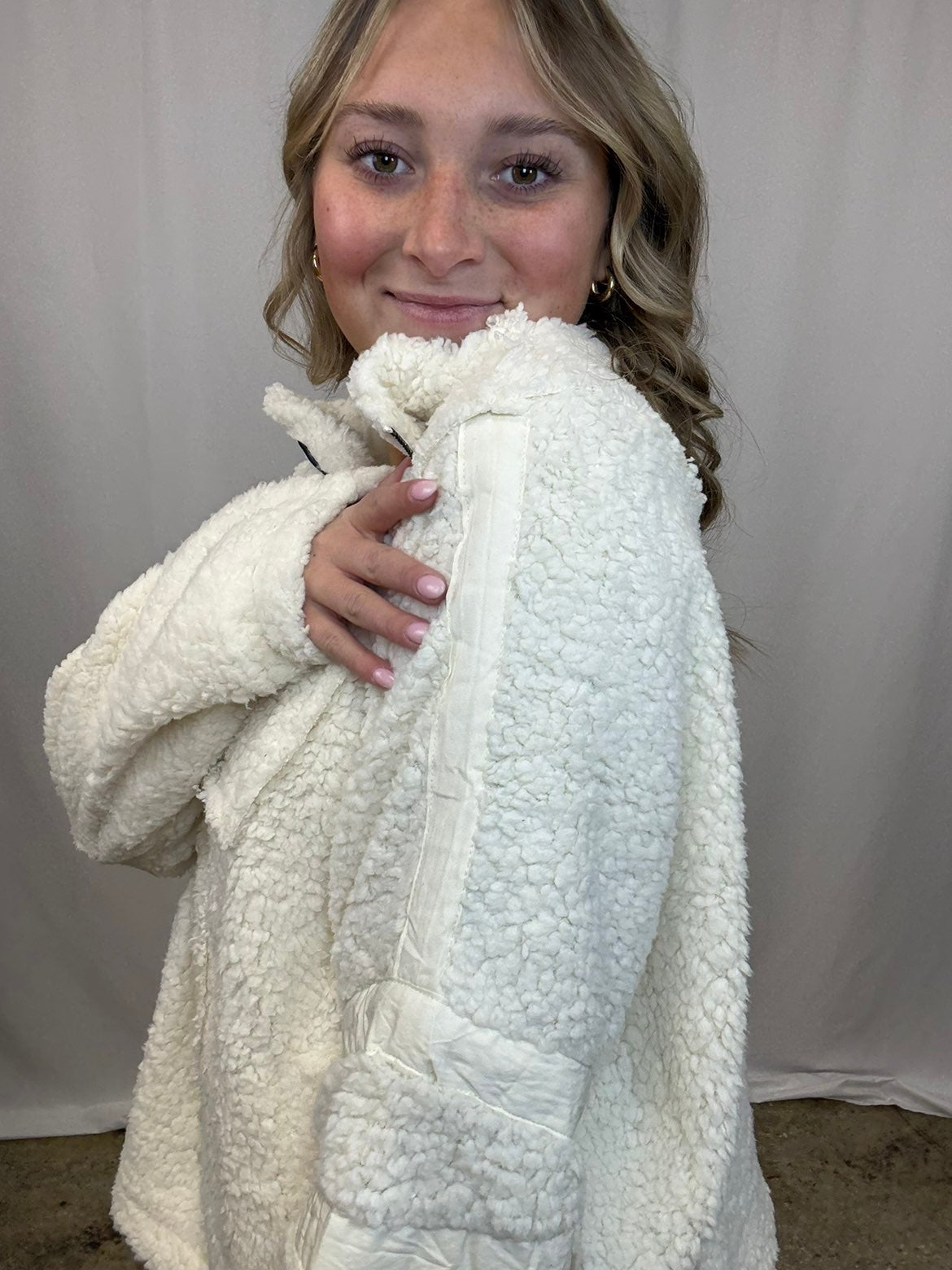 Cassie Cream Sherpa