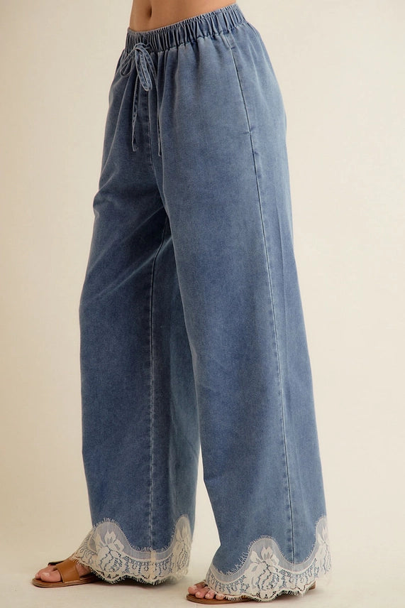 Lainey Lace Jean
